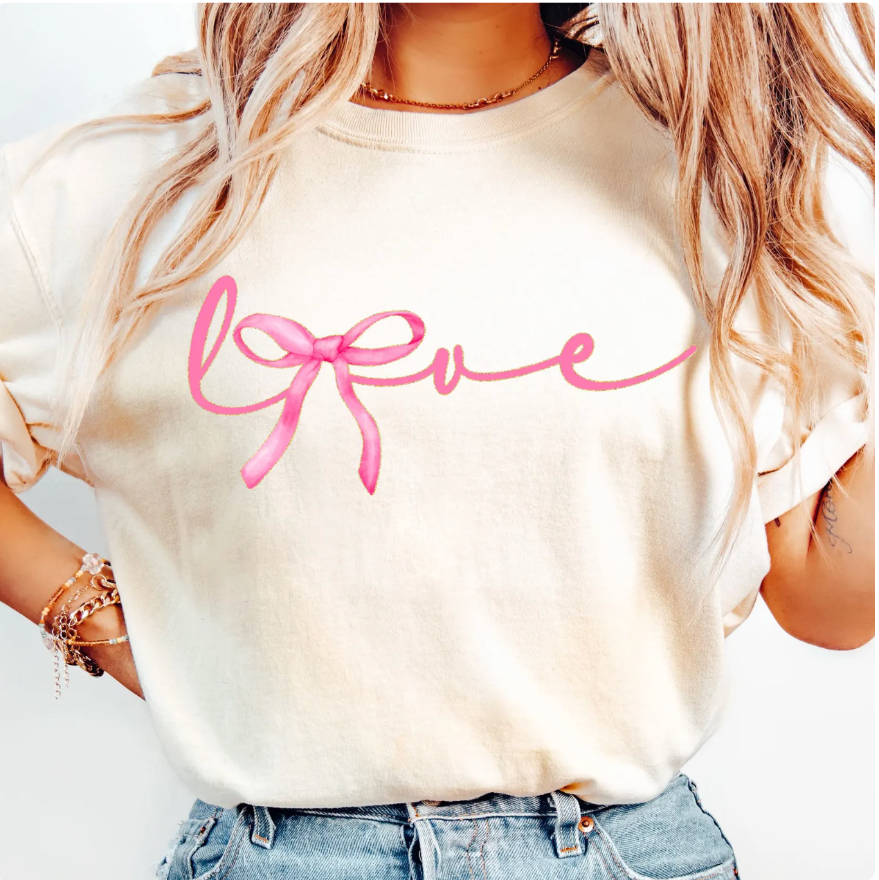 Pink Bow Love Script Valentine Tee – Feminine Ribbon Heart Graphic T-Shirt