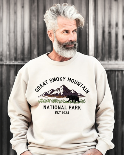 🏔️ Great Smoky Mountain National Park Sweatshirt | Vintage Outdoor Crewneck